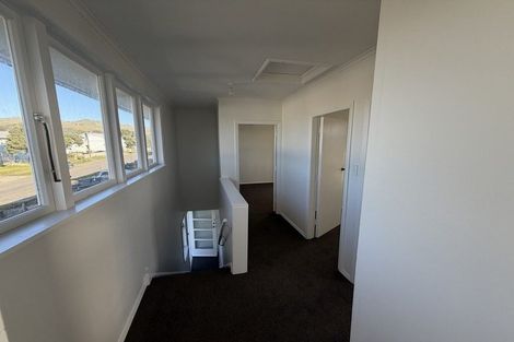 Photo of property in 24-30 Cheshire Street, Cannons Creek, Porirua, 5024