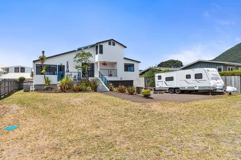 Photo of property in 24 Champion Place, Pauanui, Hikuai, 3579