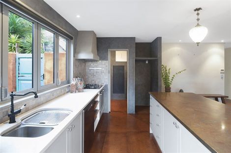 Photo of property in 4 Runswick Lane, Huntsbury, Christchurch, 8022