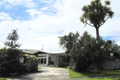 Photo of property in 5 Keats Crescent, Stoke, Nelson, 7011