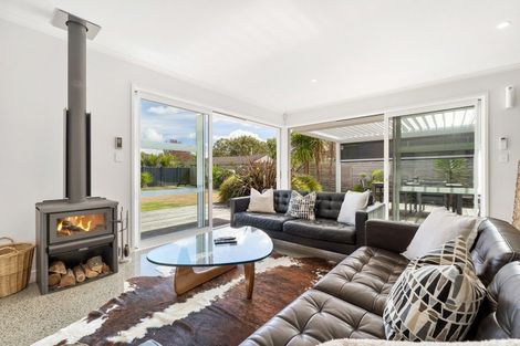 Photo of property in 68b Matakana Valley Road, Matakana, Warkworth, 0985