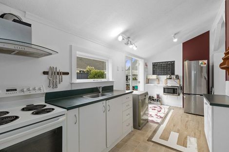Photo of property in 71 Wilford Street, Wallaceville, Upper Hutt, 5018