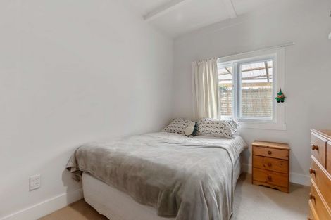 Photo of property in 2/47 Mildmay Road, Henderson, Auckland, 0610