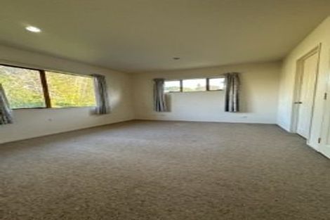 Photo of property in 31 Copplestone Place, New Lynn, Auckland, 0600