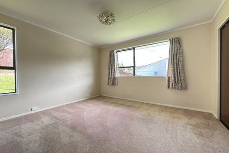 Photo of property in 43 Cortina Avenue, Johnsonville, Wellington, 6037