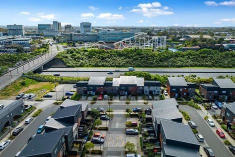 Photo of property in 26 Kotuitui Street, Manukau, Auckland, 2104