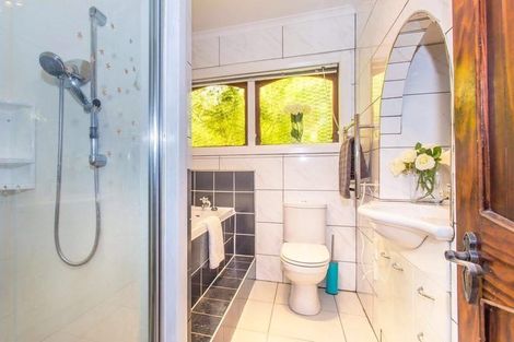 Photo of property in 349 East Coast Road, Mairangi Bay, Auckland, 0630