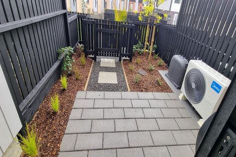 Photo of property in 8 Selo Street, Glen Eden, Auckland, 0602