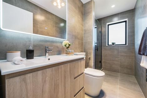 Photo of property in 9 Woven Place, Karaka, Papakura, 2113