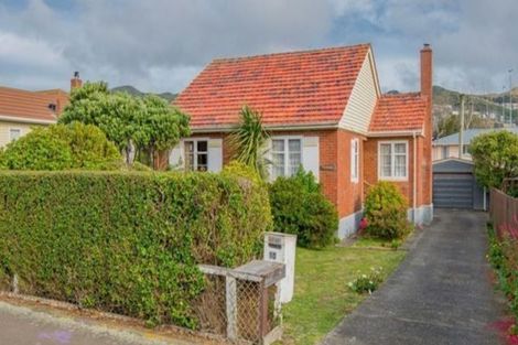 Photo of property in 10 Bould Street, Johnsonville, Wellington, 6037
