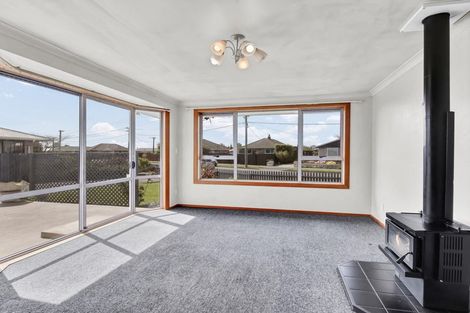 Photo of property in 5 Compton Street, Woolston, Christchurch, 8062