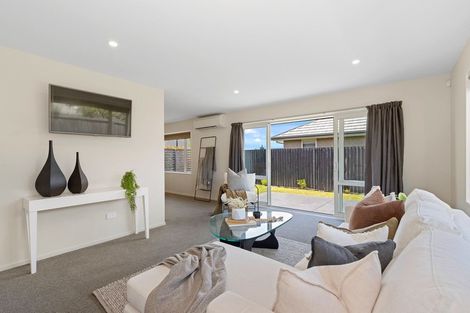Photo of property in 77 Newman Road, Rolleston, 7614
