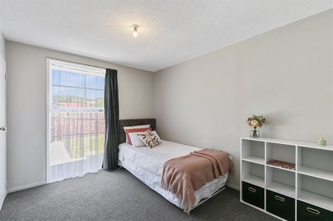 Photo of property in 82 Spinnaker Drive, Whitby, Porirua, 5024