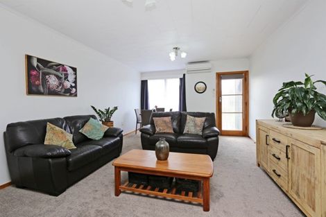 Photo of property in 2/408 Avenue Road West, Hastings, 4122