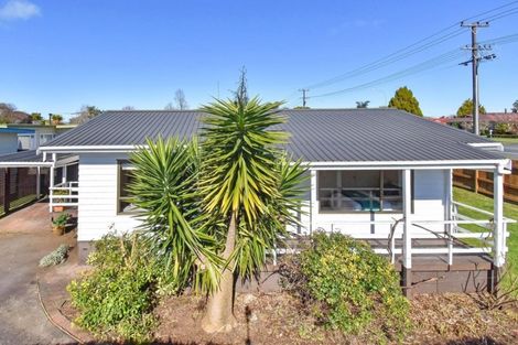 Photo of property in 1/446 Great South Road, Opaheke, Papakura, 2113
