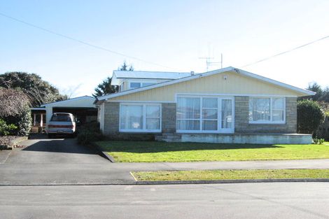 Photo of property in 58 Regent Street, Silverdale, Hamilton, 3216