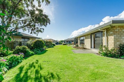 Photo of property in 76 Parata Street, Waikanae, 5036
