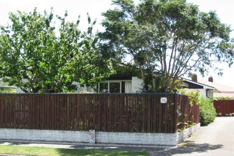 Photo of property in 15 Duncan Street, Sumner, Christchurch, 8081