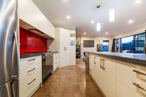Photo of property in 23 Galea Grove, Kelvin Grove, Palmerston North, 4414