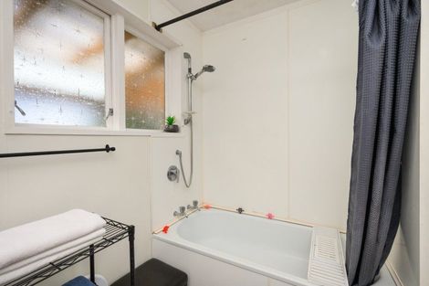 Photo of property in 8 Craven Court, Ashhurst, 4810