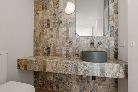 Photo of property in 57 Wiggins Street, Sumner, Christchurch, 8081