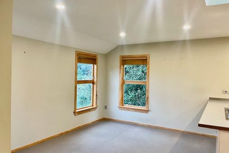 Photo of property in 22 Parliament Street, Thorndon, Wellington, 6011