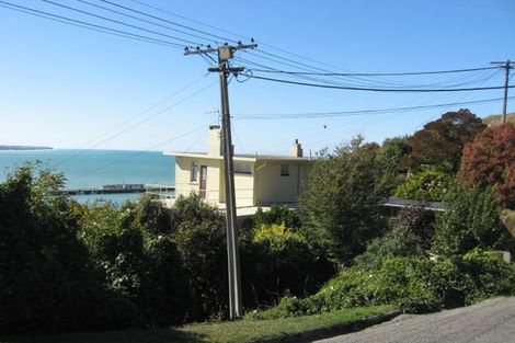 Photo of property in 2 Avon Street, South Hill, Oamaru, 9400