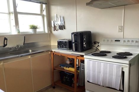 Photo of property in 1 Gillies Place, Ranui, Porirua, 5024