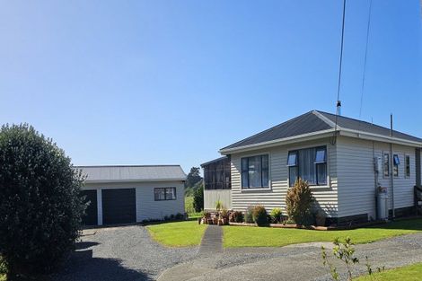 Photo of property in 56 Herbert Street, Eketahuna, 4900