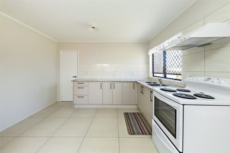 Photo of property in 3 Topaz Place, Wiri, Auckland, 2104