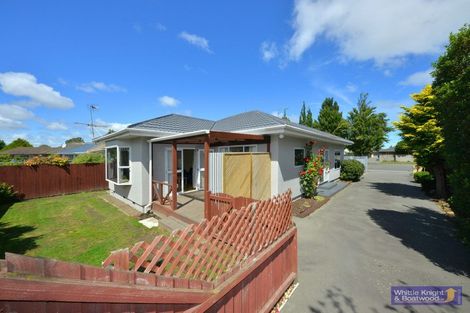 Photo of property in 104 Yaldhurst Road, Sockburn, Christchurch, 8042