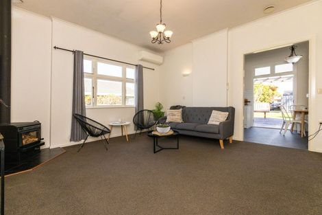Photo of property in 60 Albert Street, Palmerston North, 4414