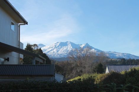 Photo of property in 10 Kowhai Heights, Ohakune, 4625