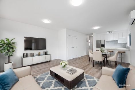 Photo of property in 43b/4 Waimumu Road, Massey, Auckland, 0614