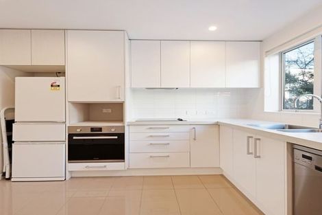 Photo of property in 24u3 Princess Terrace, Newtown, Wellington, 6021