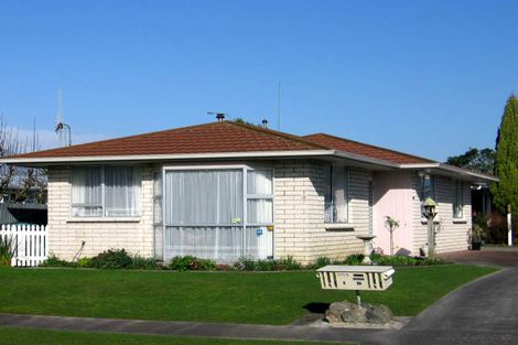 Photo of property in 3 Nairn Crescent, Awapuni, Palmerston North, 4412