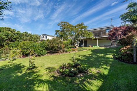 Photo of property in 6 Rock Isle Road, Torbay, Auckland, 0630