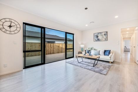 Photo of property in 41a Donegal Drive, Flat Bush, Auckland, 2019