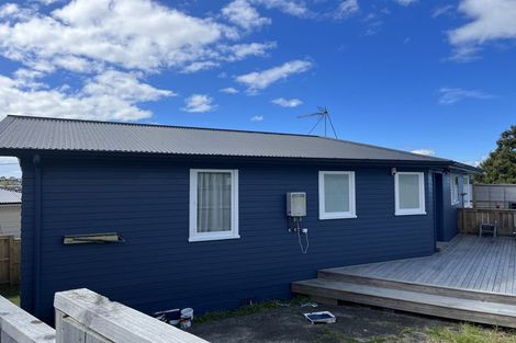 Photo of property in 2d Castleton Street, Birkdale, Auckland, 0626