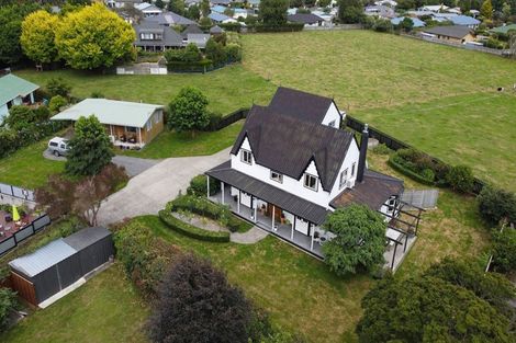 Photo of property in 3 Maclaurin Street, Dannevirke, 4930