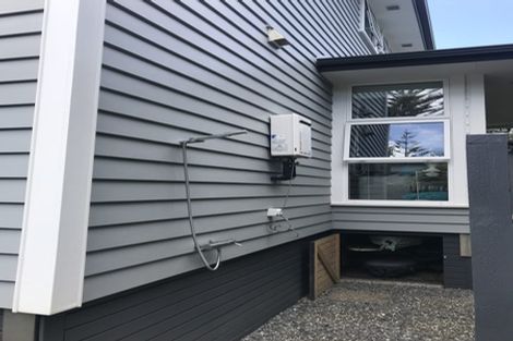 Photo of property in 63a Walton Street, Red Beach, 0932