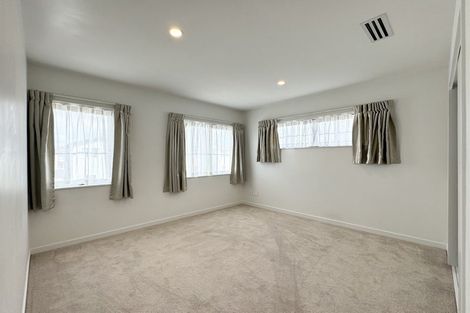 Photo of property in 36 Greenfinch Road, Hobsonville, Auckland, 0616