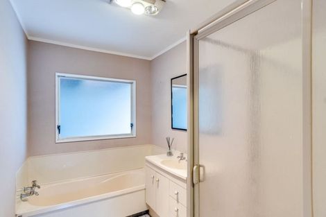 Photo of property in 1a Rimu Place, Taradale, Napier, 4112
