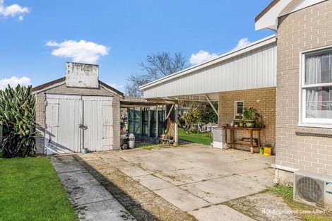 Photo of property in 35 De Lautour Road, Inner Kaiti, Gisborne, 4010