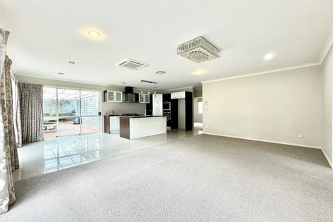 Photo of property in 7 Dromoland Drive, Flat Bush, Auckland, 2019