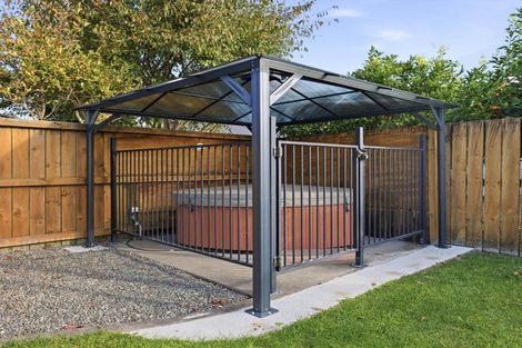 Photo of property in 11 Allington Place, Bethlehem, Tauranga, 3110