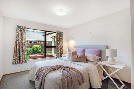 Photo of property in 10 Innisfree Place, Northwood, Christchurch, 8051