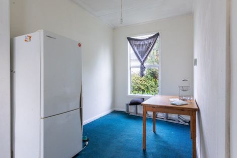 Photo of property in 21 Atkinson Street, Woodville, 4920