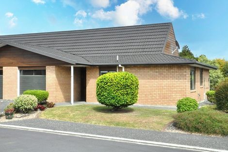 Photo of property in 11/56 Larnoch Road, Henderson, Auckland, 0610