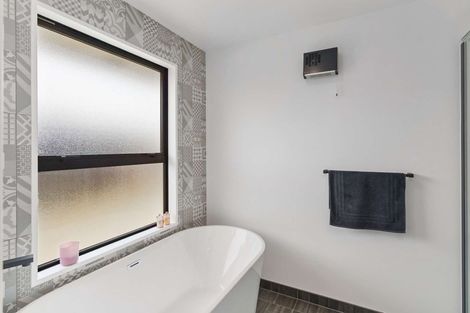 Photo of property in 5 Power Place, Rolleston, 7615